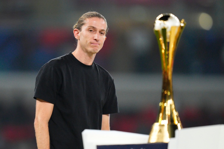 华体会体育官方-记者：费利佩续约前和切尔西的控股公司谈判，令弗拉门戈主席不满