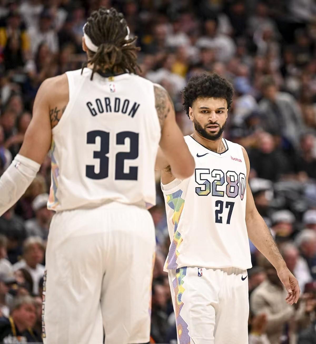 华体会集团-西部排名大乱！3队抢第2，湖人掉第6，勇士第8难保，快船翻身成功