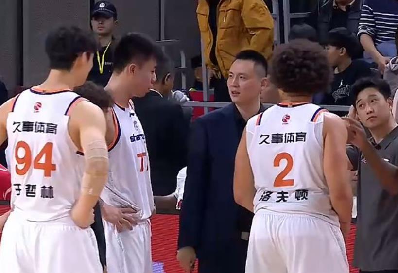 华体会-广东队二连败，双小外48+18发挥出色，萨林杰离队倒计时