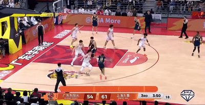 华体会官网-2连败广东再传4坏消息！新添2员伤兵，一夜3人离队，CBA杯更难了