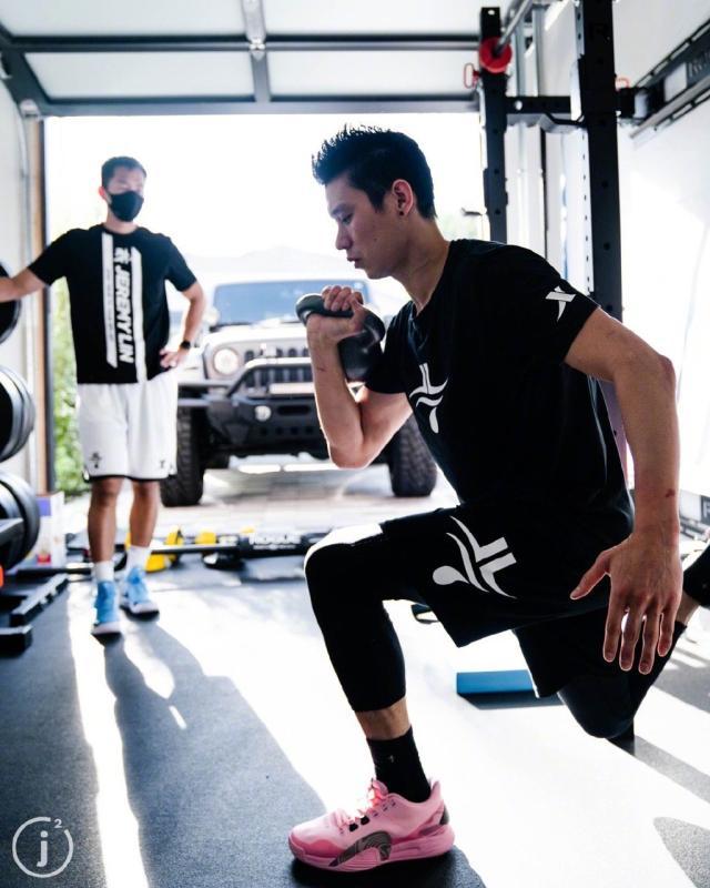 华体会-放弃中国超级明星待遇 林书豪正式启程逐梦NBA