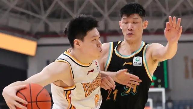 华体会体育官方-CBA季后赛新规落地：焦海龙被罚3万，主帅连带1万罚款